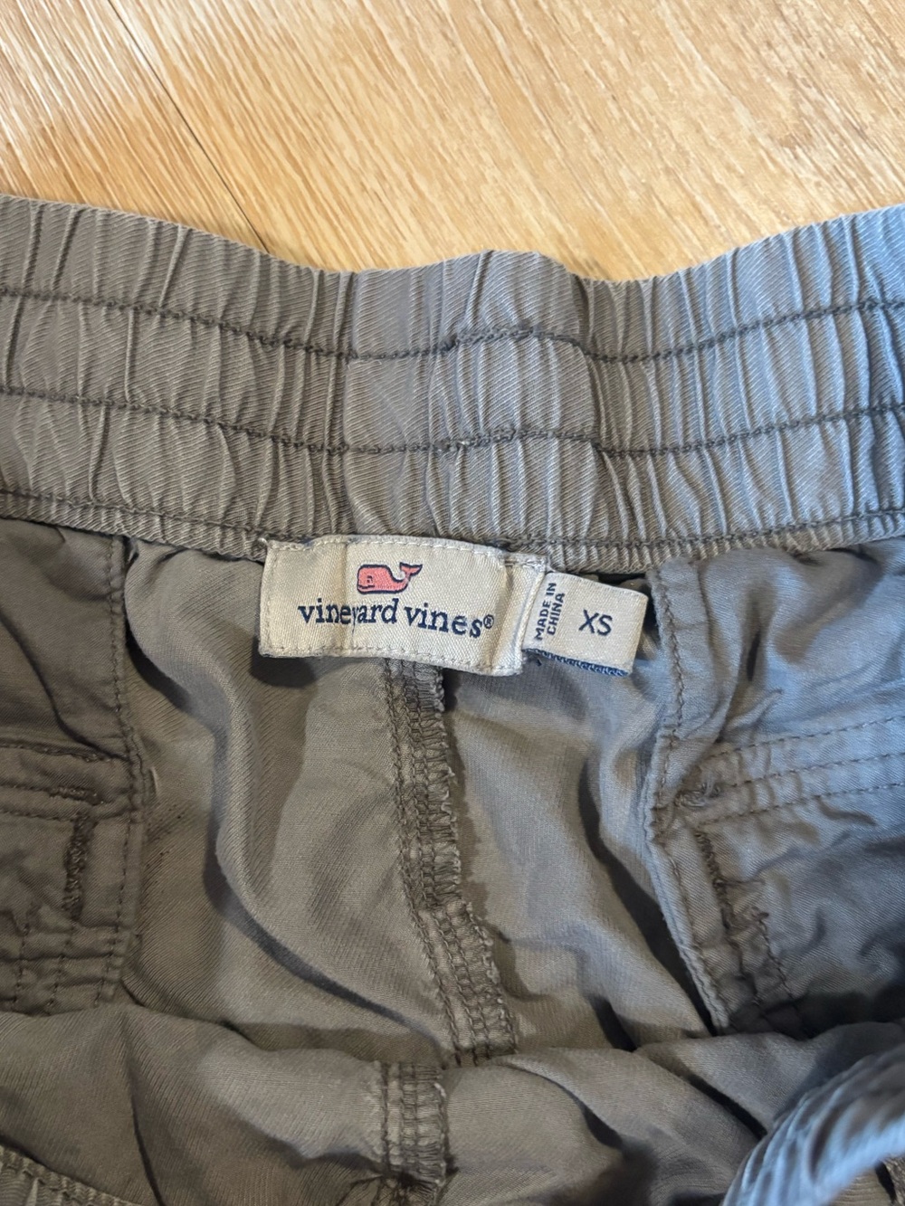 Vineyard Vines gray Elastic Waist Shorts - Picture 2 of 5